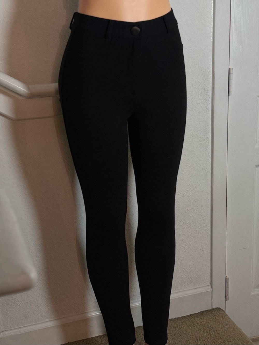 Zara Black High-Rise Ponte Leggings with Belt Loops